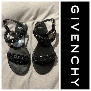 GIVENCHY Rubber Chain Jelly Sandals